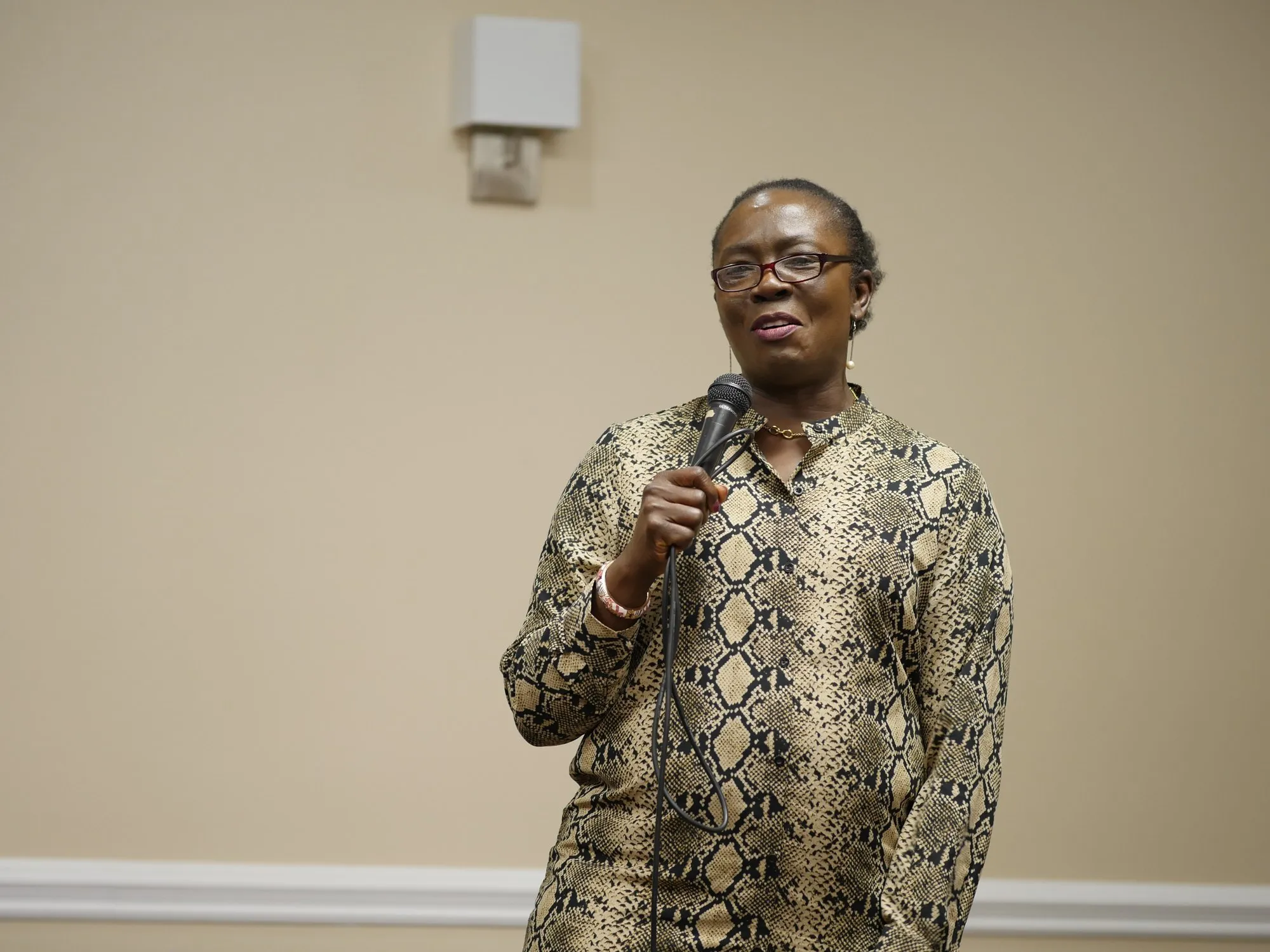 Pastor Astrid Soni speaking to the women in 2020
